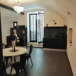 House Vetriera Neapel