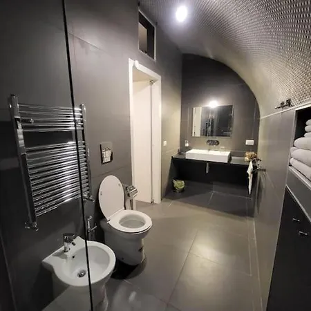 House Vetriera شقة نابولي
